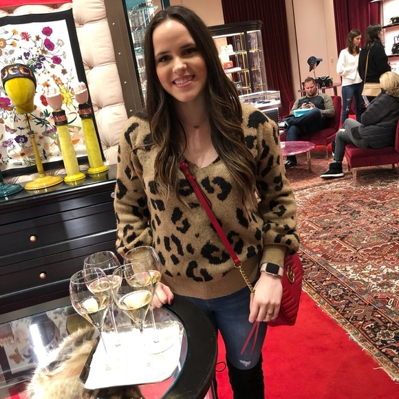 Vici leopard sweater size L - Picture 6 of 6